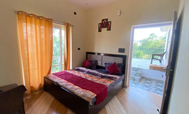 Mount Breeze-Nearby Bhimtal lake and Kainchi Dham