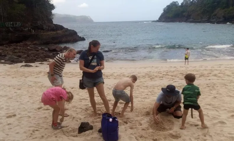 Teluk Hijau Hidden Camp