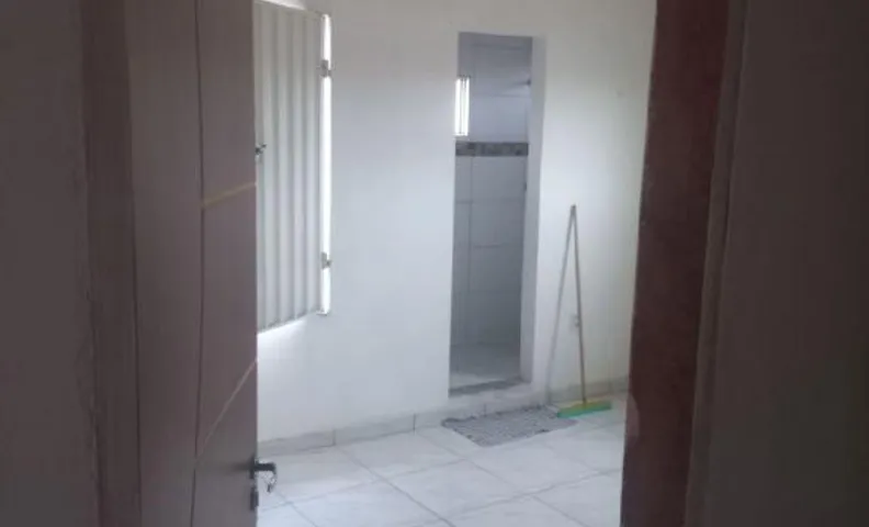 Premium Master & Standard Suites in Spacious House