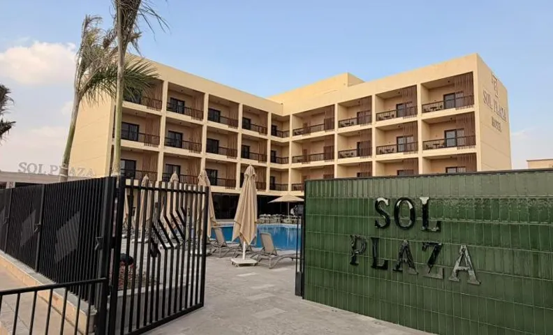فندق سول بلازا SOL Plaza Hotel