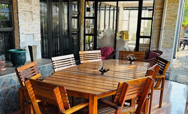Nalana Guest House