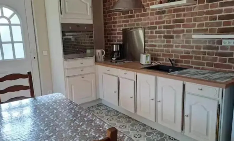 Maison charmante à Audignies, 50 m² avec jardin clôturé.