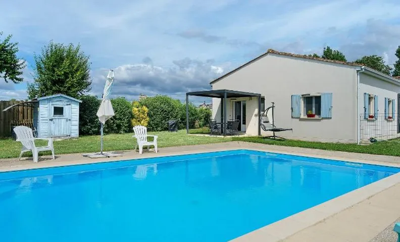 Le Cocon Taillonais avec piscine