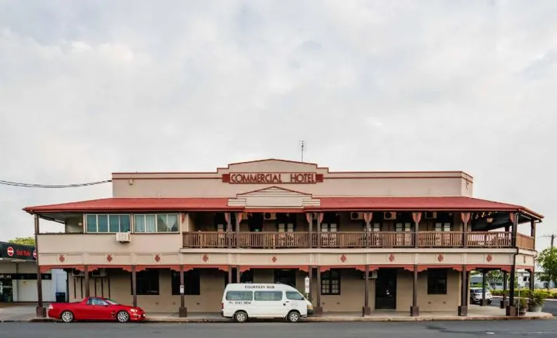 Commercial Hotel