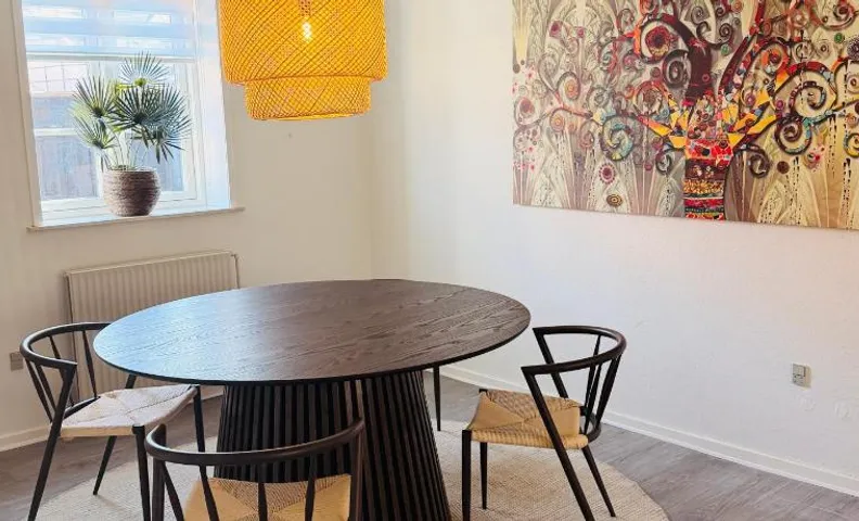 Dejlig hus i hjertet af Varde med egen Terrasse og alt du behøver som håndklæder og sengelinned