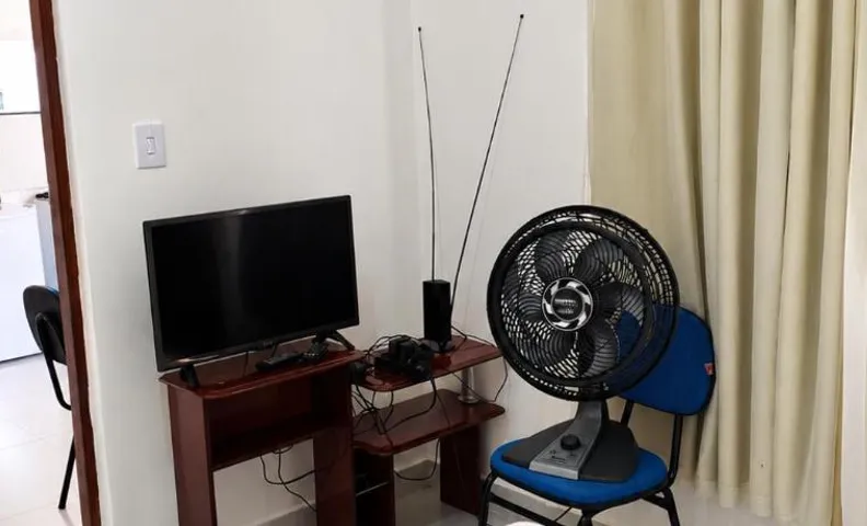 Studio privativo, garagem, auto check-in, próximo ao centro e rodoviária S3