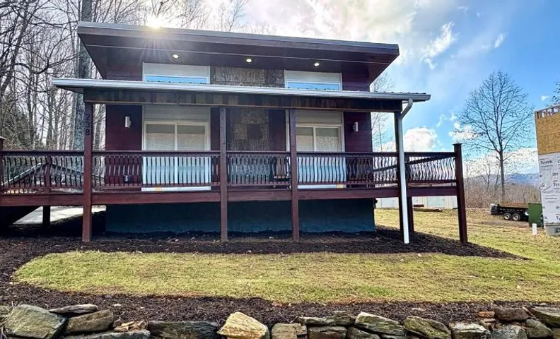 Roby Cottage