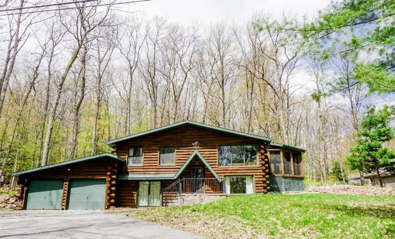 Rib Mountain Cabin