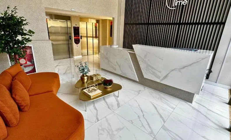 Compact Time by Holiday Stays