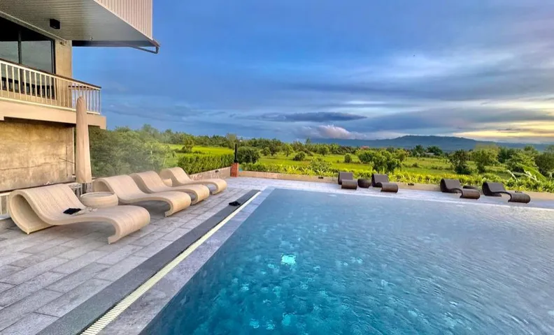 JB place hotel