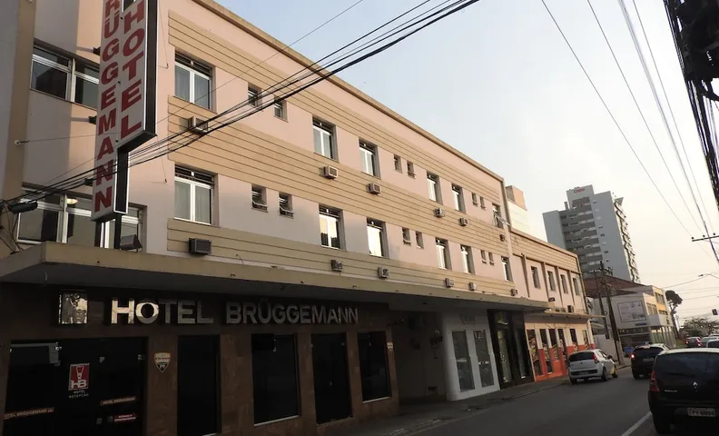 호텔 브루게만