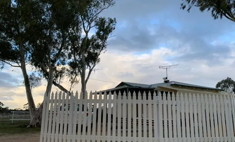Merredin Cottage on the Avenue