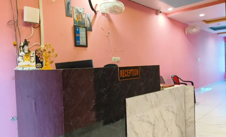 White Rose Hotel and Restaurants