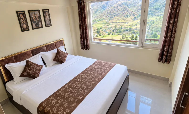Goroomgo JBK Hotel Sonprayag