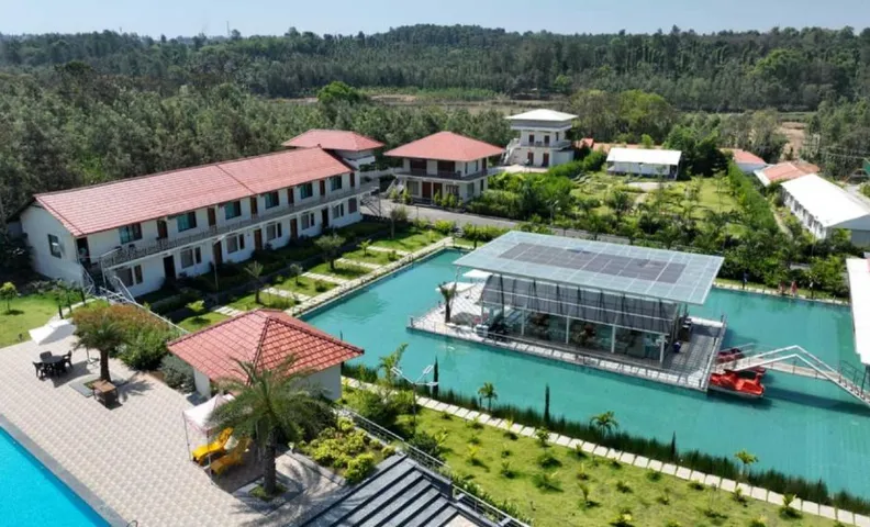 Advaya Luxury Resort