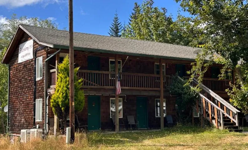 Elderberry Lodge