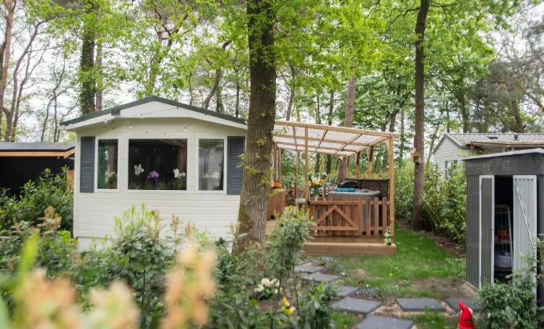 UMABELL Forest Dream Cozy Nature Retreat