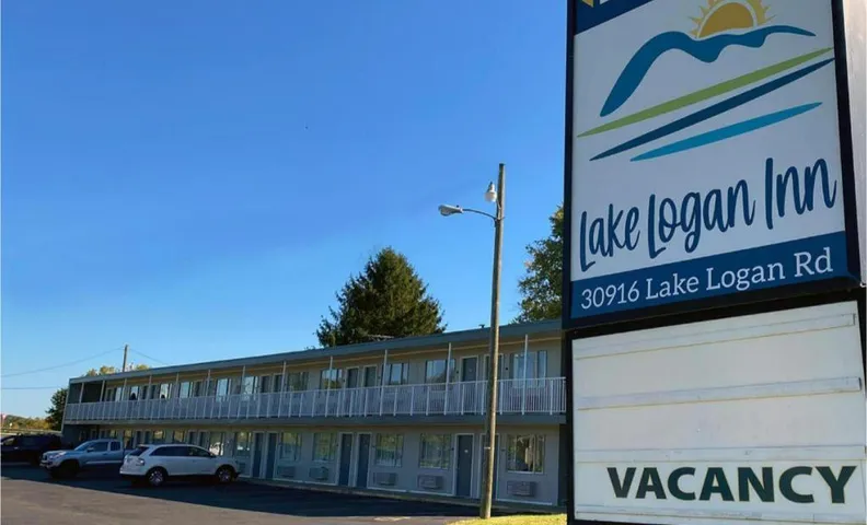 Lake Logan Inn