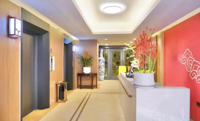 Celebrity Youngsun Xinhua Hotel