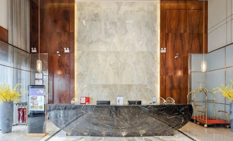 Yuhe Hotel