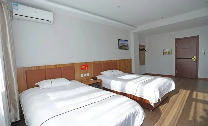Dongtai Hotel