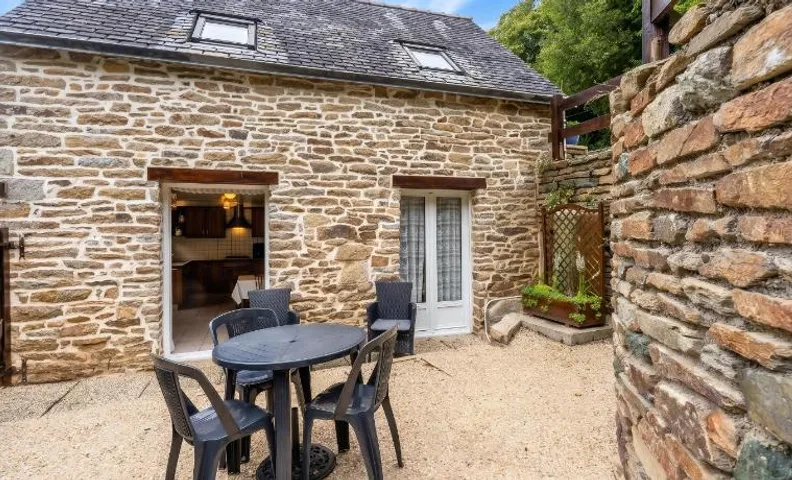 Maison charmante à Beuzec-Cap-Sizun avec jardin
