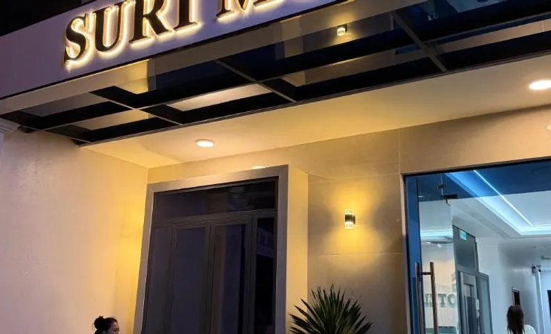 Suri Motel