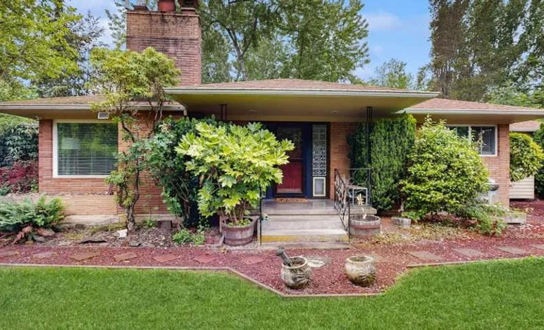 Historic SW Portland Sanctuary