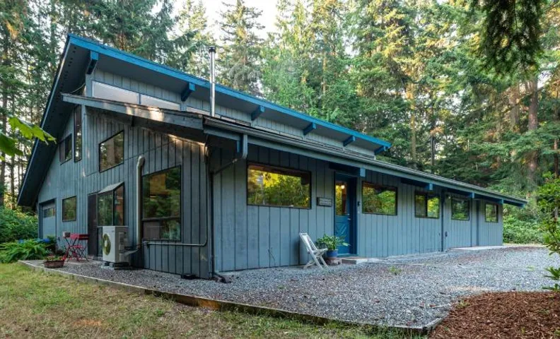 Perch - Rhododendron Loft