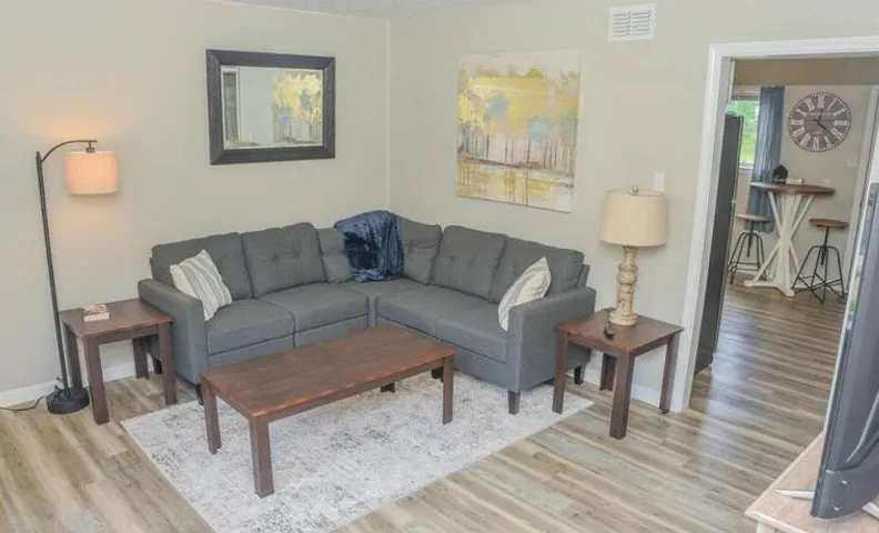 Townhomes Near the Bay - #6