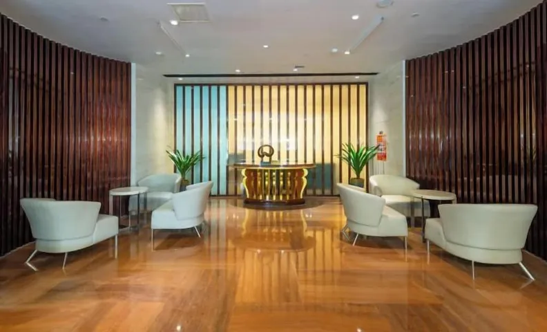 Minfa World Apartment Hotel Xiangyang (Zhuge Liang Square Wanda Plaza)