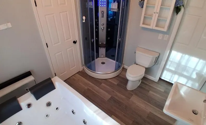 Spa Retreat- Jetted Tub & Sauna- 1 to 3BR Options