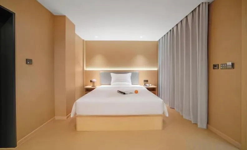 Zhenghua Hotel