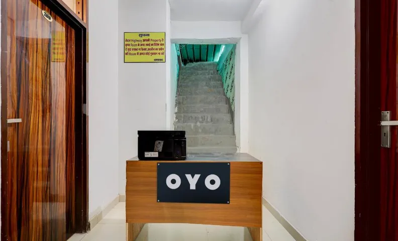 Hotel O Royal