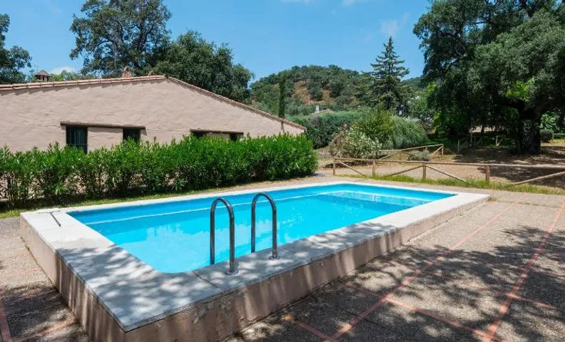Finca Encina - piscina compartida