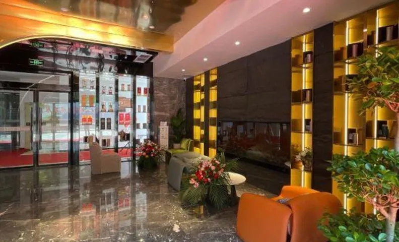 Home Inn UP Huayi Element Boutique Hotel (Wanyuan Railway Station Branch)