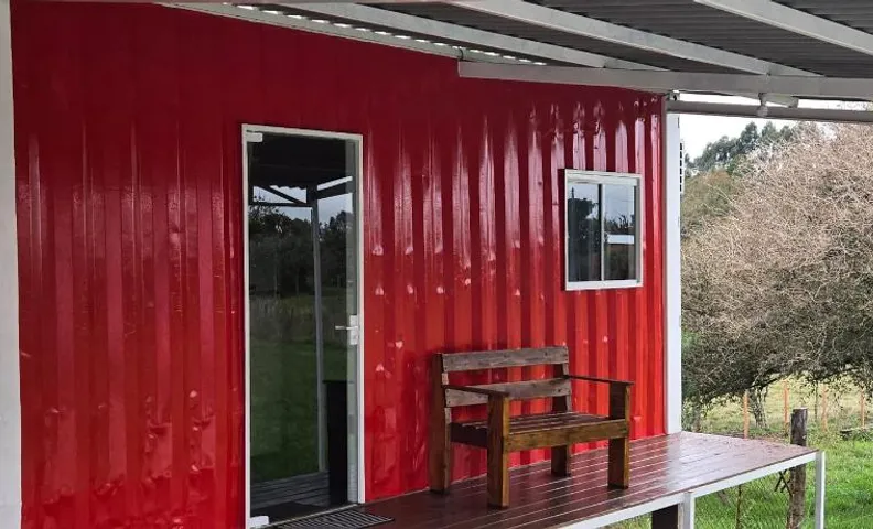 Casa Container Vermelha