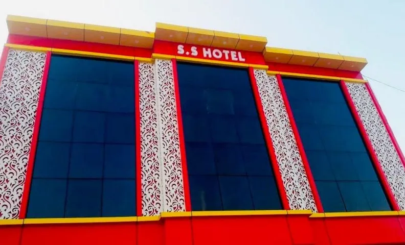S.S.HOTEL