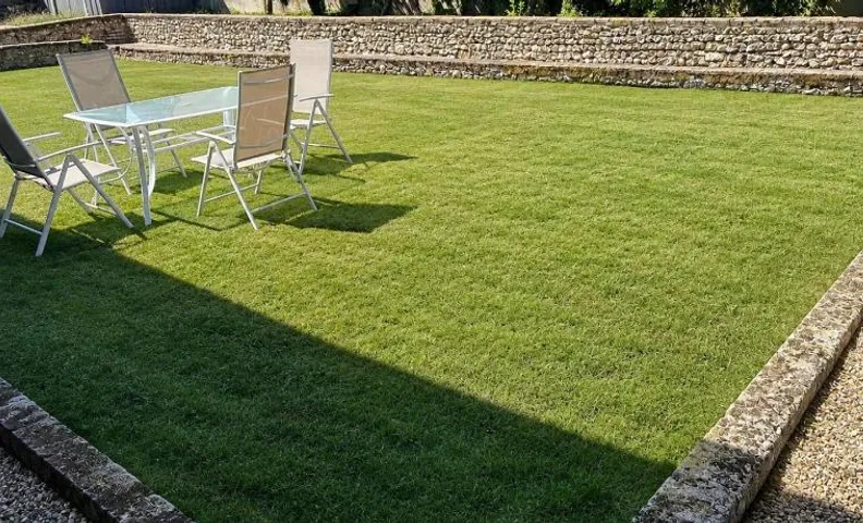 Maison avec jardin