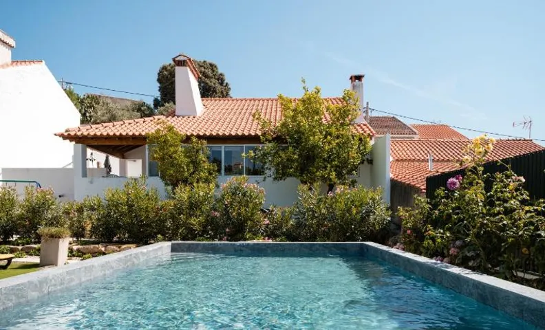 Casa dos Escritores - Casa Geminada com Piscina Privada