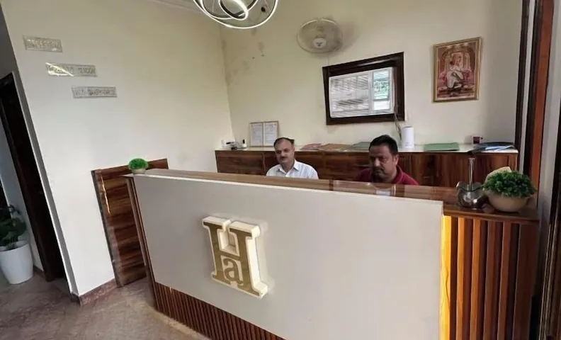 HOTEL ASHISH