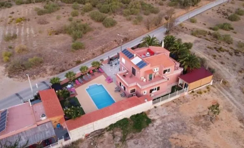 Villa Paradis Péra Beach- Bed & Breakfast