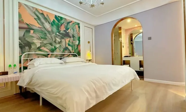 Longteng Hotel