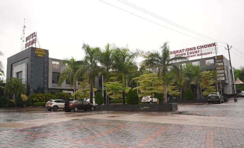 Hotel Ananta Inn