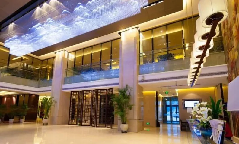 Celebrity Hotel