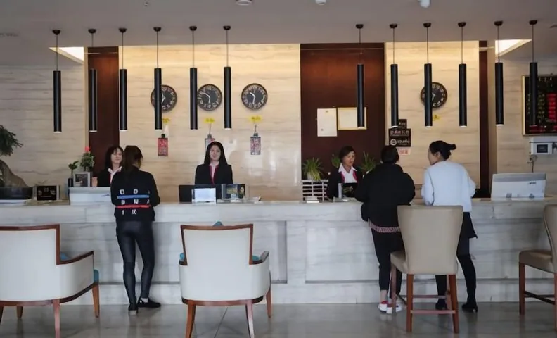 Tibet Ali Hotel