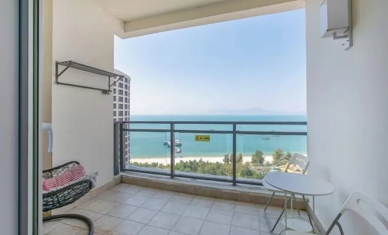Yimi Yangguang Seaview Holiday Apartment