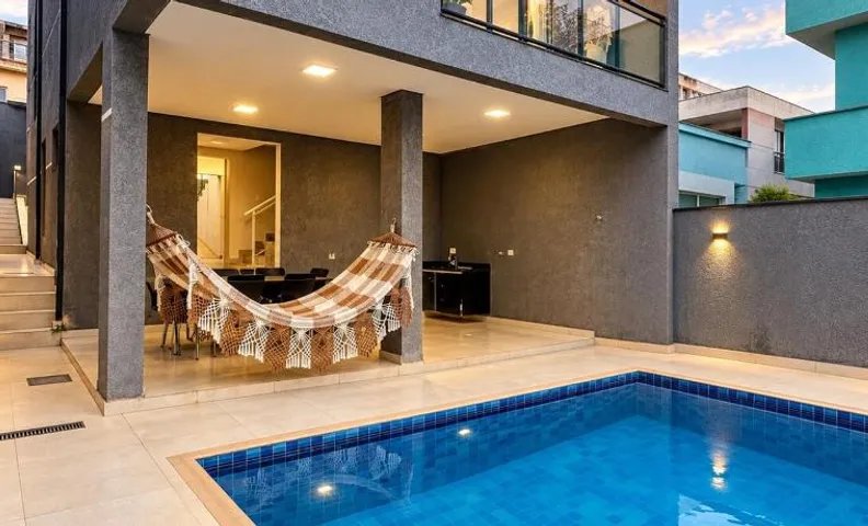 Casa Premium com Pisina 3 dormitorios com Suíte