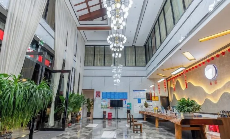 Yunti Hotel