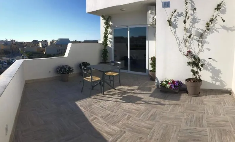 Belvedere Airport Suites